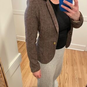 H&M Brown and Gold Blazer with Modern Tailoring